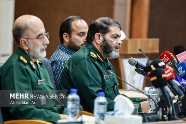 نشست خبری رئیس ستاد گرامیداشت هفته دفاع مقدس 8