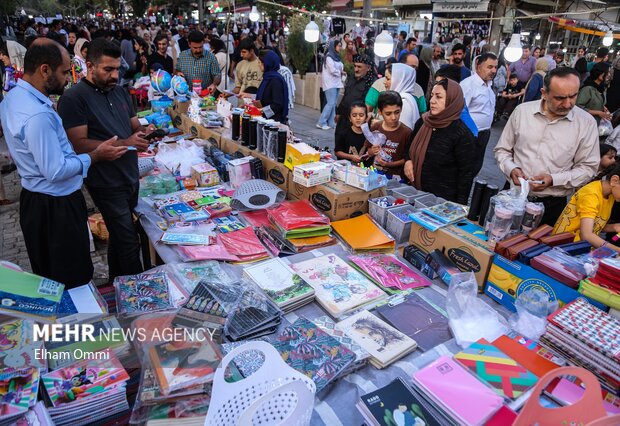بوی ماه مهر در بازار سنندج