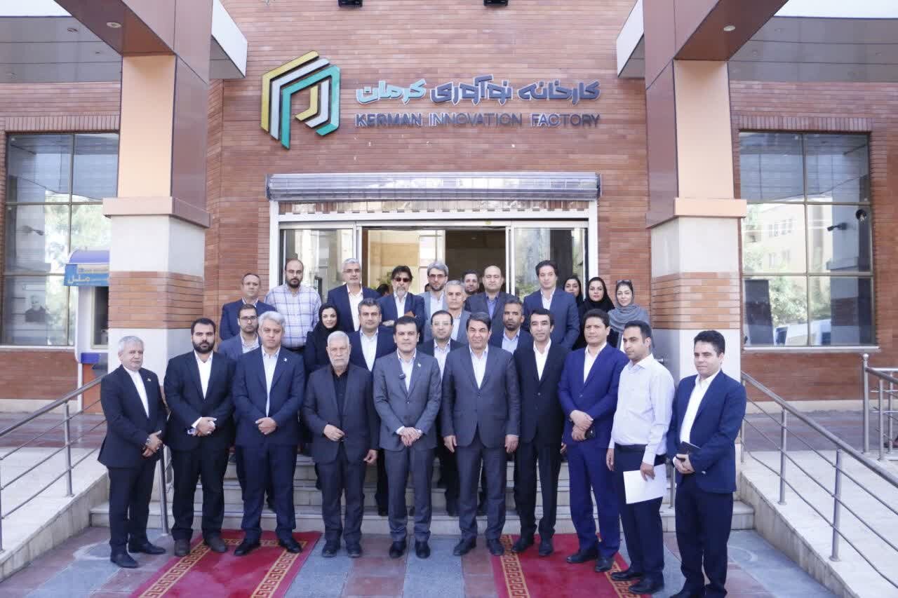 فرصت نقش آفرینی جوانان نخبه در مسیر توسعه دانش بنیان کرمان فراهم شود
