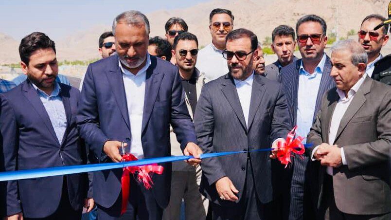 بخشی از باند دوم محور جاده ای جهرم–قیروکارزین افتتاح شد
