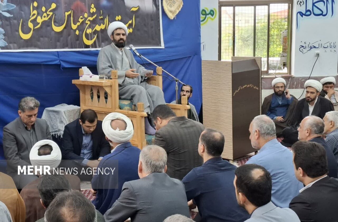 آیتالله محفوظی (ره) عالمی محبوب در خدمت به علم و مردم بود آیتالله محفوظی (ره) عالمی محبوب در خدمت به علم و مردم بود