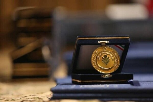 درخشش دانشگاه آزاد در المپیاد علوم پزشکی با 12 مدال و 2 دیپلم افتخار