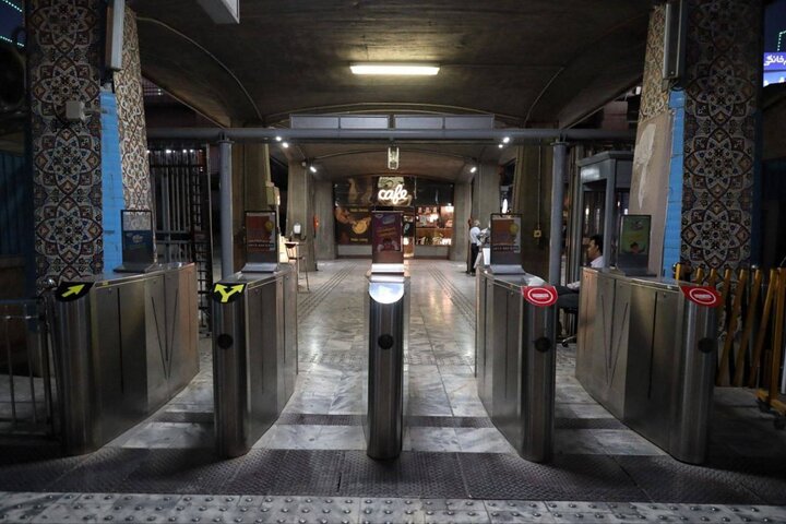 اول مهر قطار شهری مشهد رایگان است