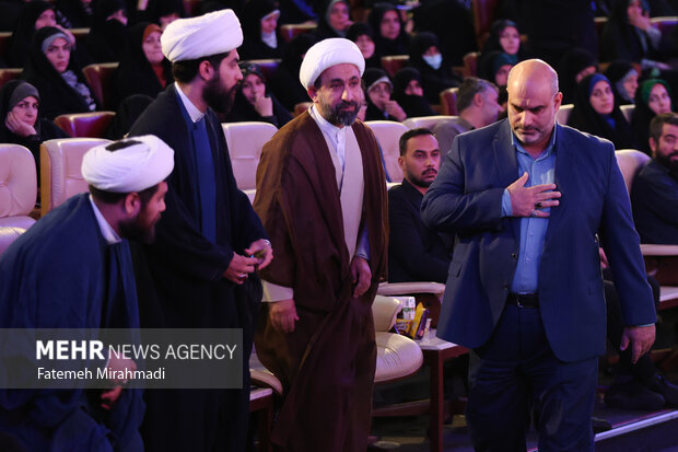 آیین همعهدی مربیان و خادمین طرح شهید آرمان 5