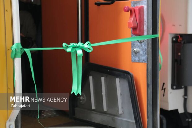 نخستین <a class='tagColor' href='/Tags/Archive/قطار'>قطار</a> مسافربری پنج ستاره هرمزگان افتتاح شد