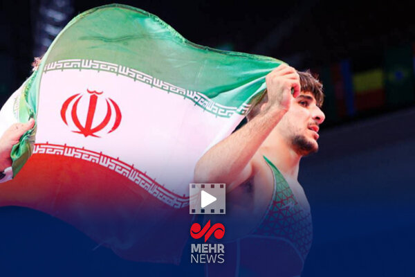 دور افتخار با پرچم ایران با چاشنی سالتو توسط سعید اسماعیلی دور افتخار با پرچم ایران با چاشنی سالتو توسط سعید اسماعیلی