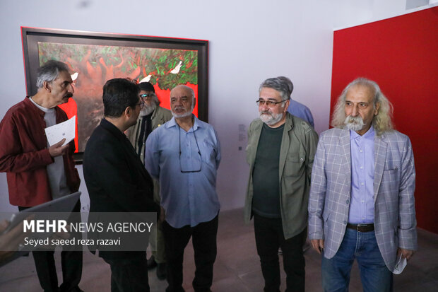 آیین گشایش نمایشگاه «سبز و سپید و سرخ»