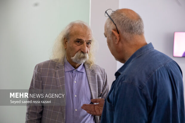 آیین گشایش نمایشگاه «سبز و سپید و سرخ»