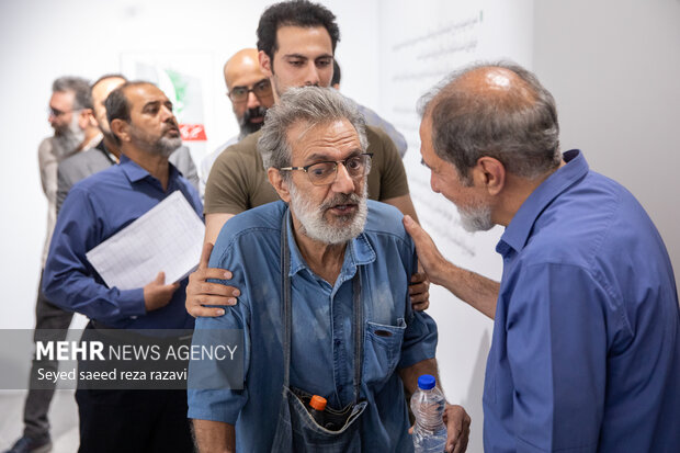 آیین گشایش نمایشگاه «سبز و سپید و سرخ»