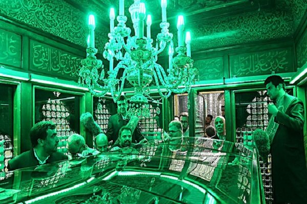 مهران رجبی مهمان آیین غبارروبی حرم حضرت عبدالعظیم حسنی(ع)