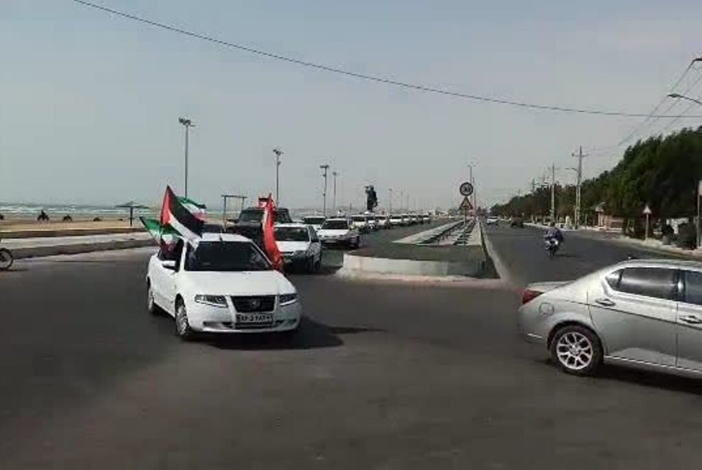 کاروان «یاران صمود»  در گناوه حضور یافت