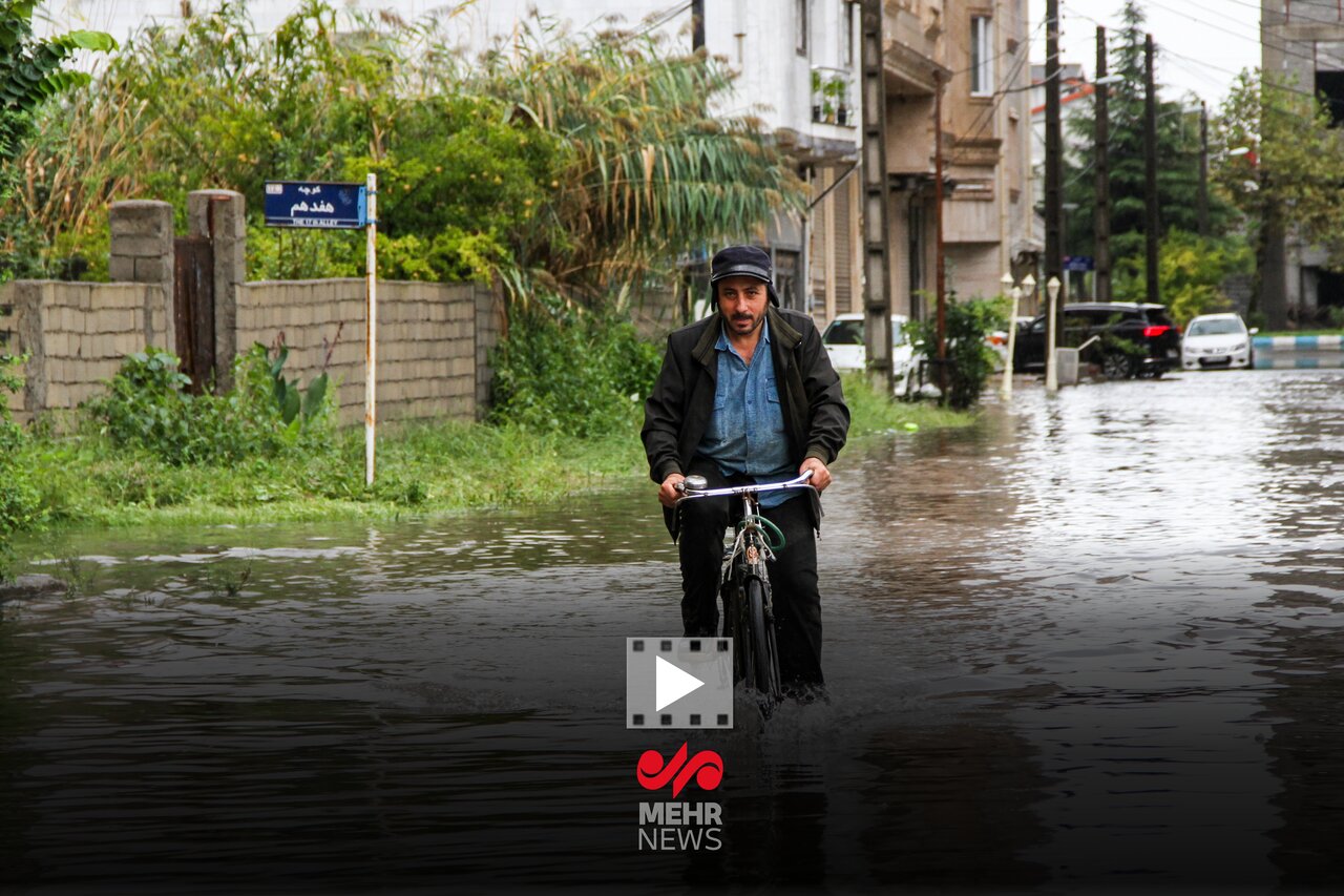 گزارش میدانی خبرنگار مهر از آبگرفتگی معابر در آستارا