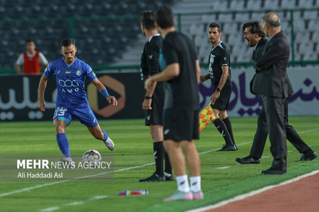 لیگ برتر فوتبال؛ استقلال - پیکان