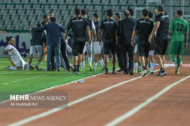 لیگ برتر فوتبال؛ استقلال - پیکان 9