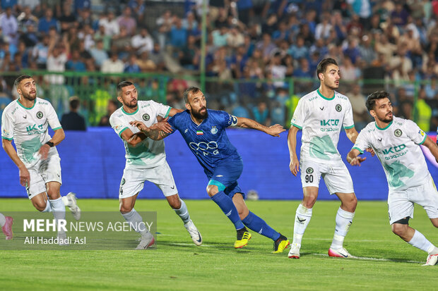 لیگ برتر فوتبال؛ استقلال - پیکان