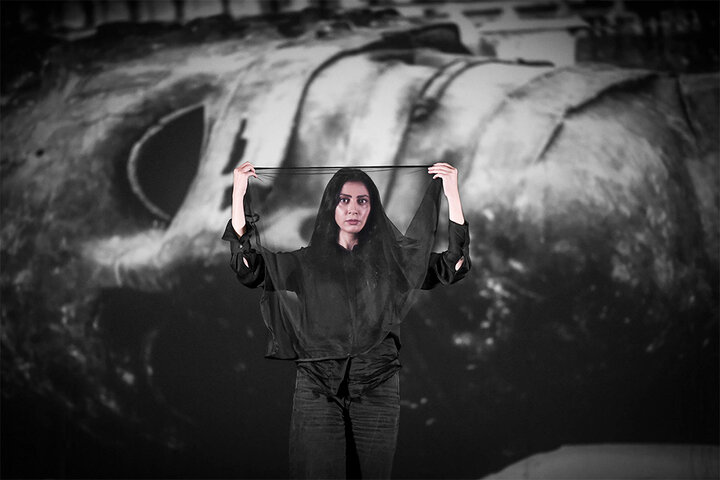 مونا فرجاد با «بازیهای شبانه» به صحنه میرود