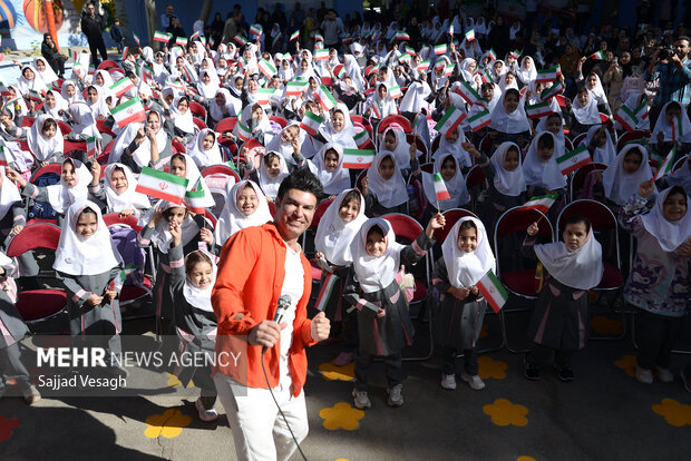 جشن شکوفه ها در همدان