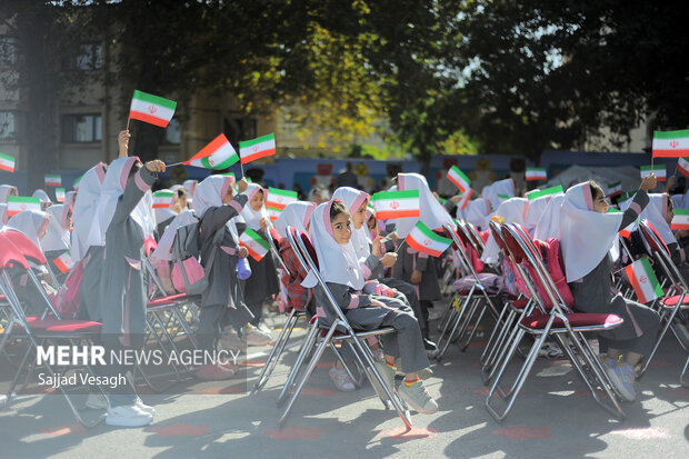 جشن شکوفه ها در همدان