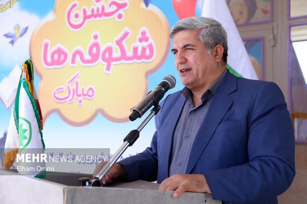 جشن شکوفه ها در سنندج