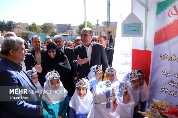 جشن شکوفه ها در سنندج