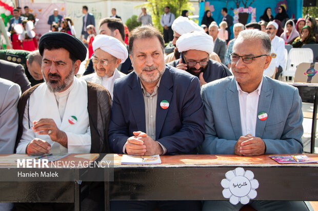 جشن شکوفه ها در گلستان