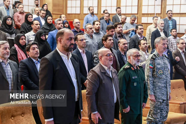 مراسم رونمایی از مجموعه مستند رادیویی موج حقیقت