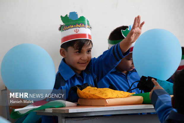 جشن شکوفه ها در گلستان