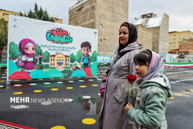 جشن شکوفه‌ها در تبریز