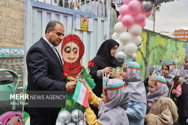 جشن شکوفه‌ها در تبریز