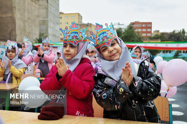 جشن شکوفه‌ها در تبریز