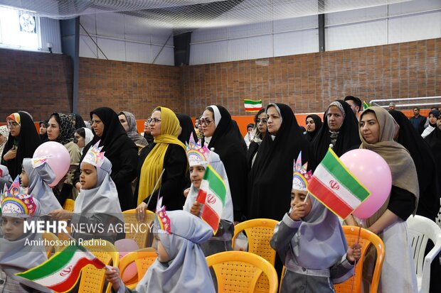 جشن شکوفه ها در بیرجند