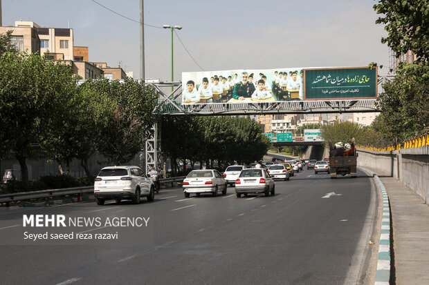رونمایی از بنرهای نصب شده «تکلیف امروز؛ ساختن فردا»
