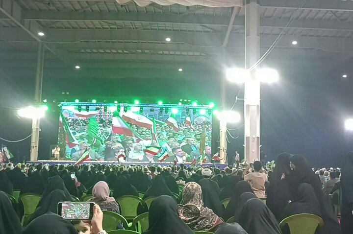 آغاز اجلاسیه ای از جنس نور؛ یاد ۳ هزار لاله عاشق گرامی داشته شد