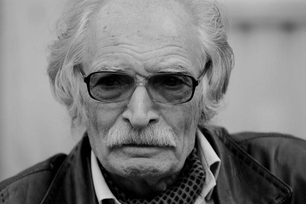 Okuru hikâyenin içine çeken çağdaş İran edebiyatının ustası Mahmud Devletâbâdi’nin eserleri