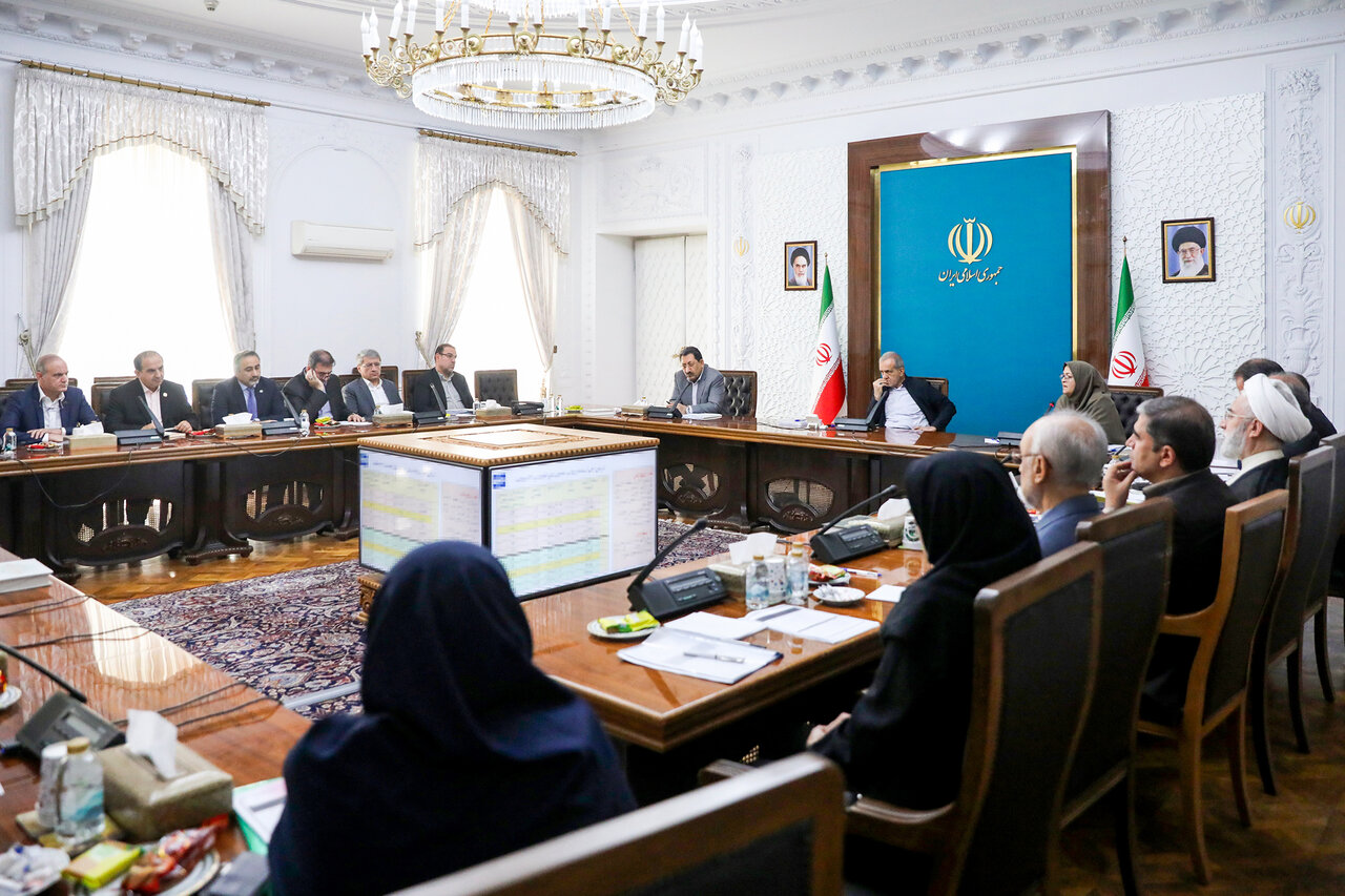 رئيس،پزشكيان،فرآيند،استاندارد،تأكيد،جمهور،صاحبان،كشور،كيفيت، ...
