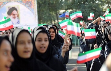 همه دستگاه‌های اجرایی خوانسار در اجرای پروژه مهر همکاری کنند