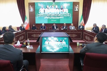 انتخاب یک فوتبالیست به عنوان پرچمدار کاروان «دنا»