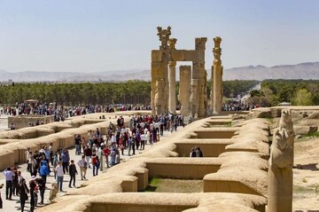 صالحی‌امیری: هیچ تهدیدی متوجه تخت‌جمشید نیست