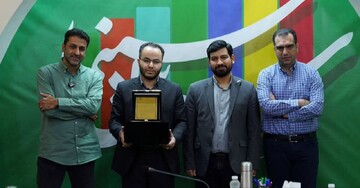 مدیر امور سینمایی حوزه هنری کرمانشاه مقام برتر کشوری را کسب کرد