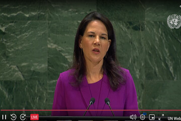 بائربوک: مردم غزه شن و ماسه می‌خورند و آب آلوده می‌نوشند