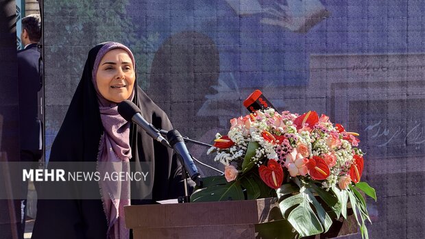 صادق: هیچ دشمنی قادر به نوشتن سرنوشت ملت ایران نیست صادق: هیچ دشمنی قادر به نوشتن سرنوشت ملت ایران نیست