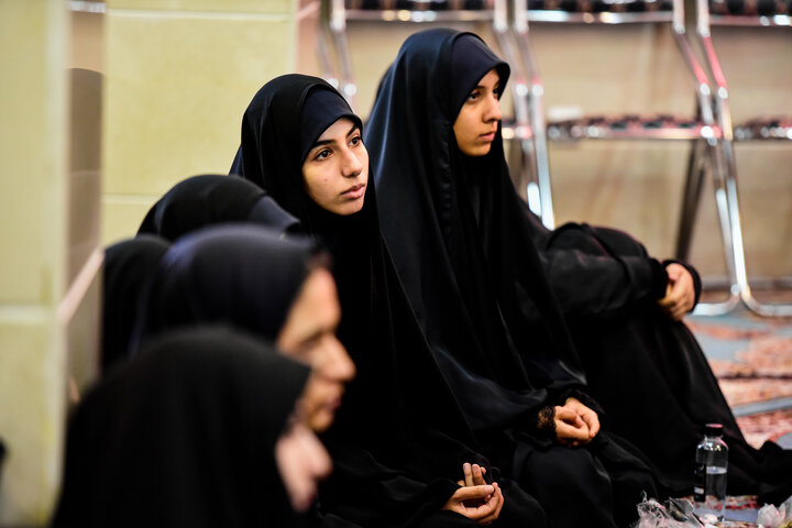 آغاز مهر در دبیرستان صدرا اصفهان