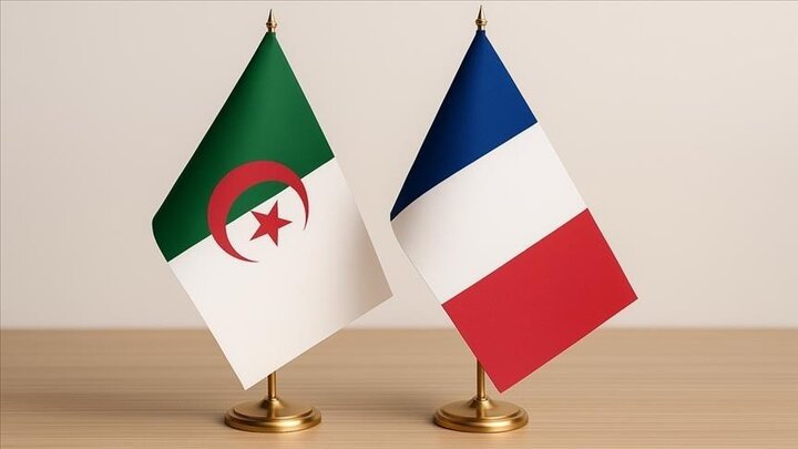 Algeria puts end to diplomatic visa waiver deal with France