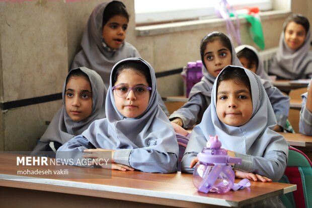 วันที่ 11 ตุลาคม อิหร่านจัดงานวันเด็กผู้หญิงสากล วันที่ 11 ตุลาคม อิหร่านจัดงานวันเด็กผู้หญิงสากล