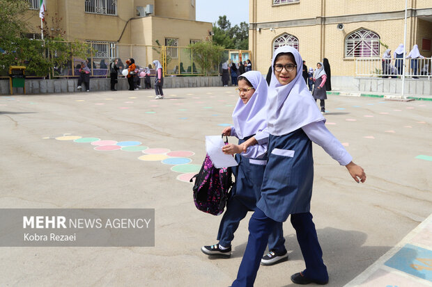 آغاز سال تحصیلی در مدرسه استثنایی صالحه مشهد