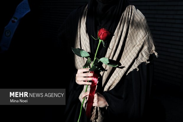 آیین نواخته شدن زنگ مهر و مقاومت با حضور وزیر راه و شهرسازی در تبریز