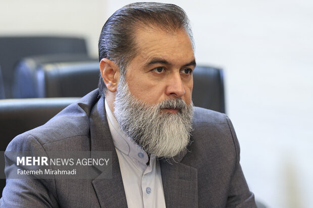 در هیئت‌ باید مردم را به مهربانی دعوت کنیم؛ از سبزوار تا هایدپارک لندن