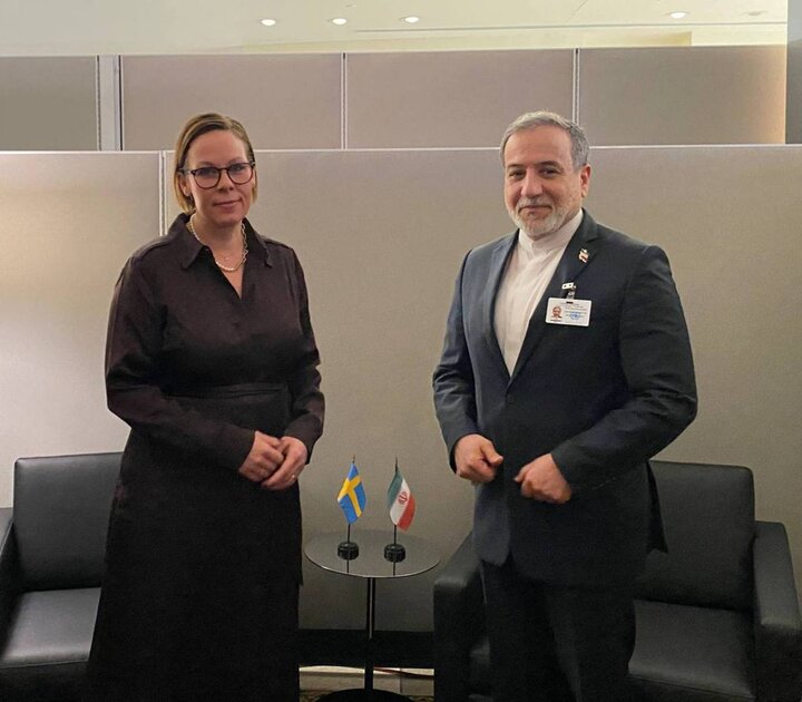 وزرای خارجه ایران و سوئد دیدار و گفتگو کردند