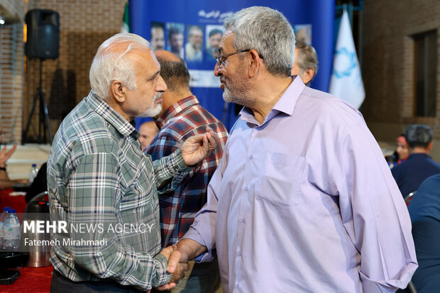 گردهمایی عکاسان عرصه دفاع و مقاومت