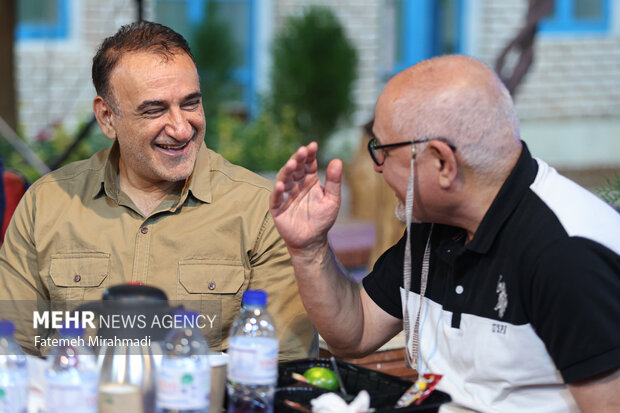 گردهمایی عکاسان عرصه دفاع و مقاومت